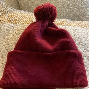 Wine coloured toque